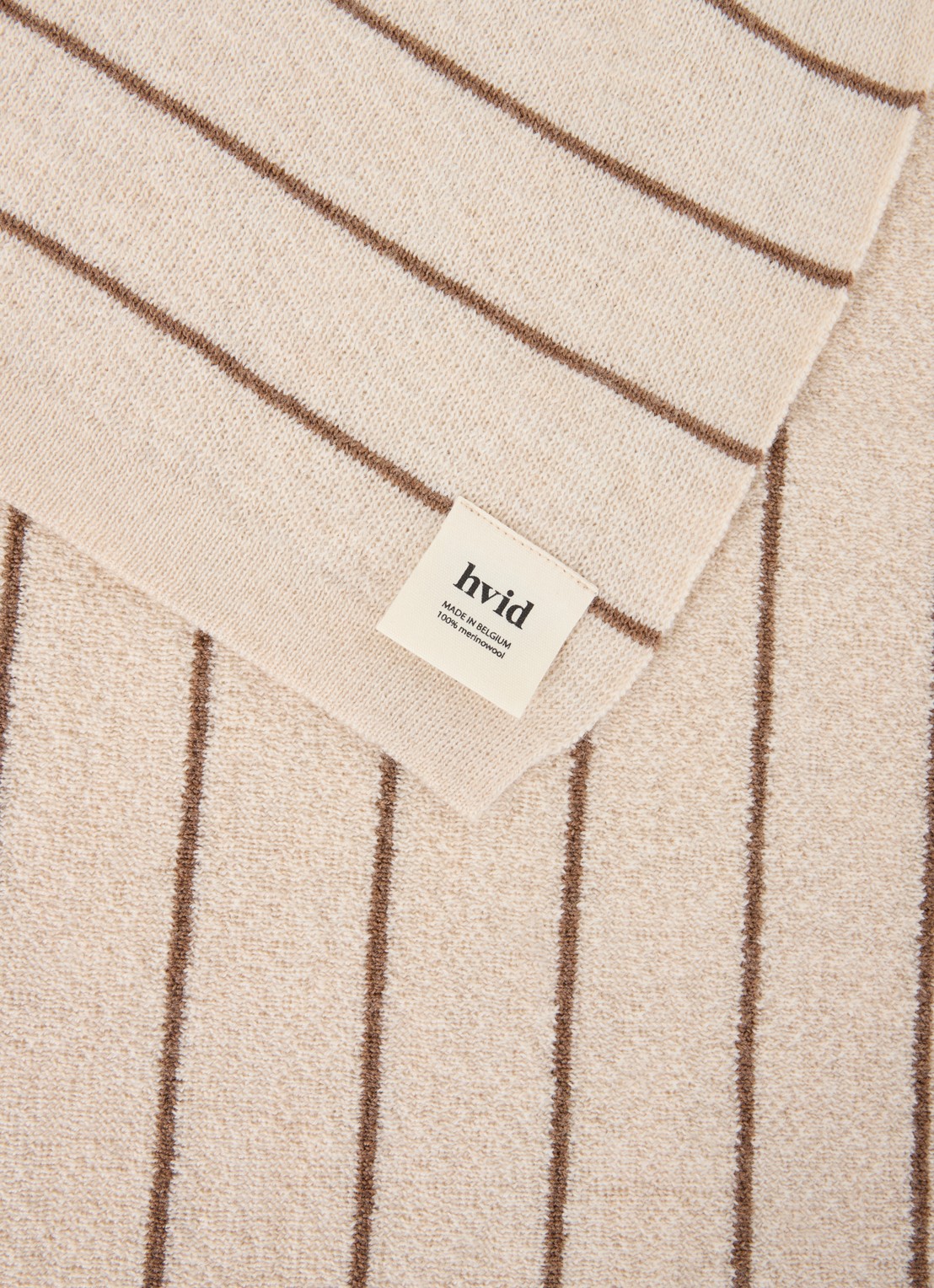 Hvid Harry wiegdeken van merino wol 70 x 100 cm - detail 3 beige