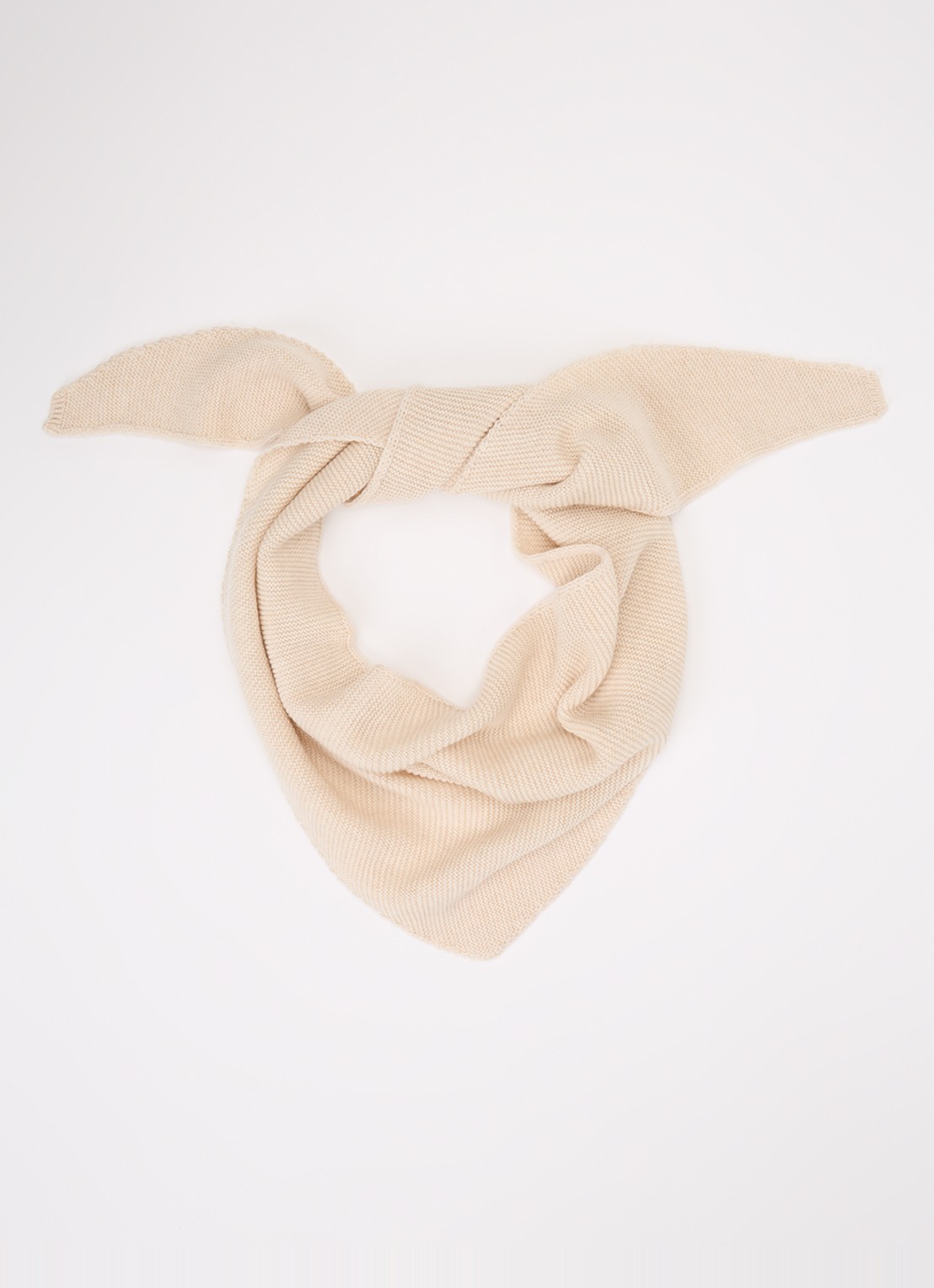 Hvid Josephina grofgebreide sjaal van merino wol 135 x 35 cm - voorkant creme