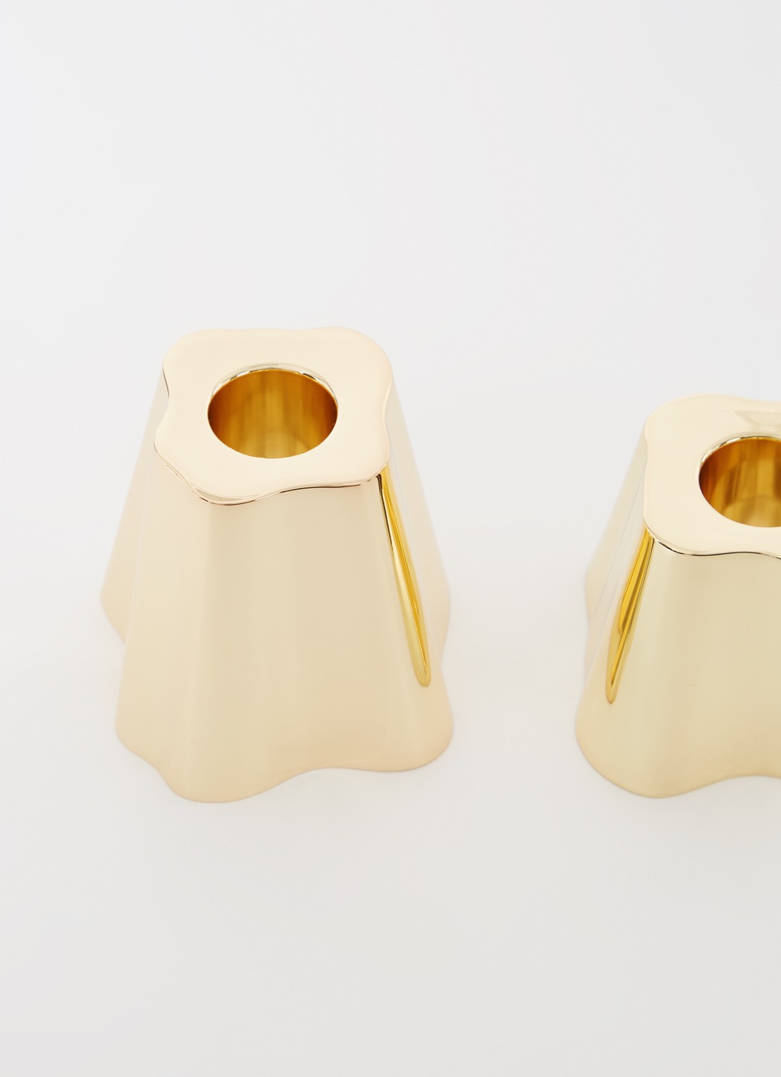 Iittala Alvar Aalto kandelaar set van 2 - voorkant 2 goud