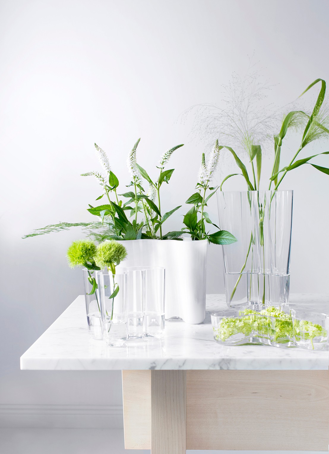 Iittala Alvar Aalto vaas 12 cm - detail wit