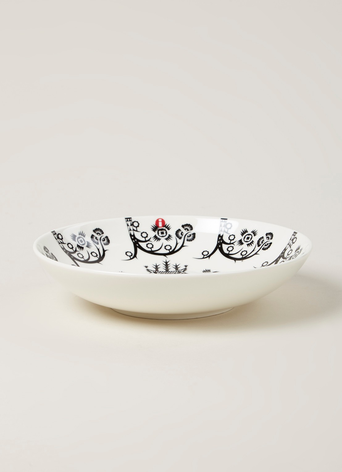 Iittala Diep bord 20 cm - voorkant 3 zwart