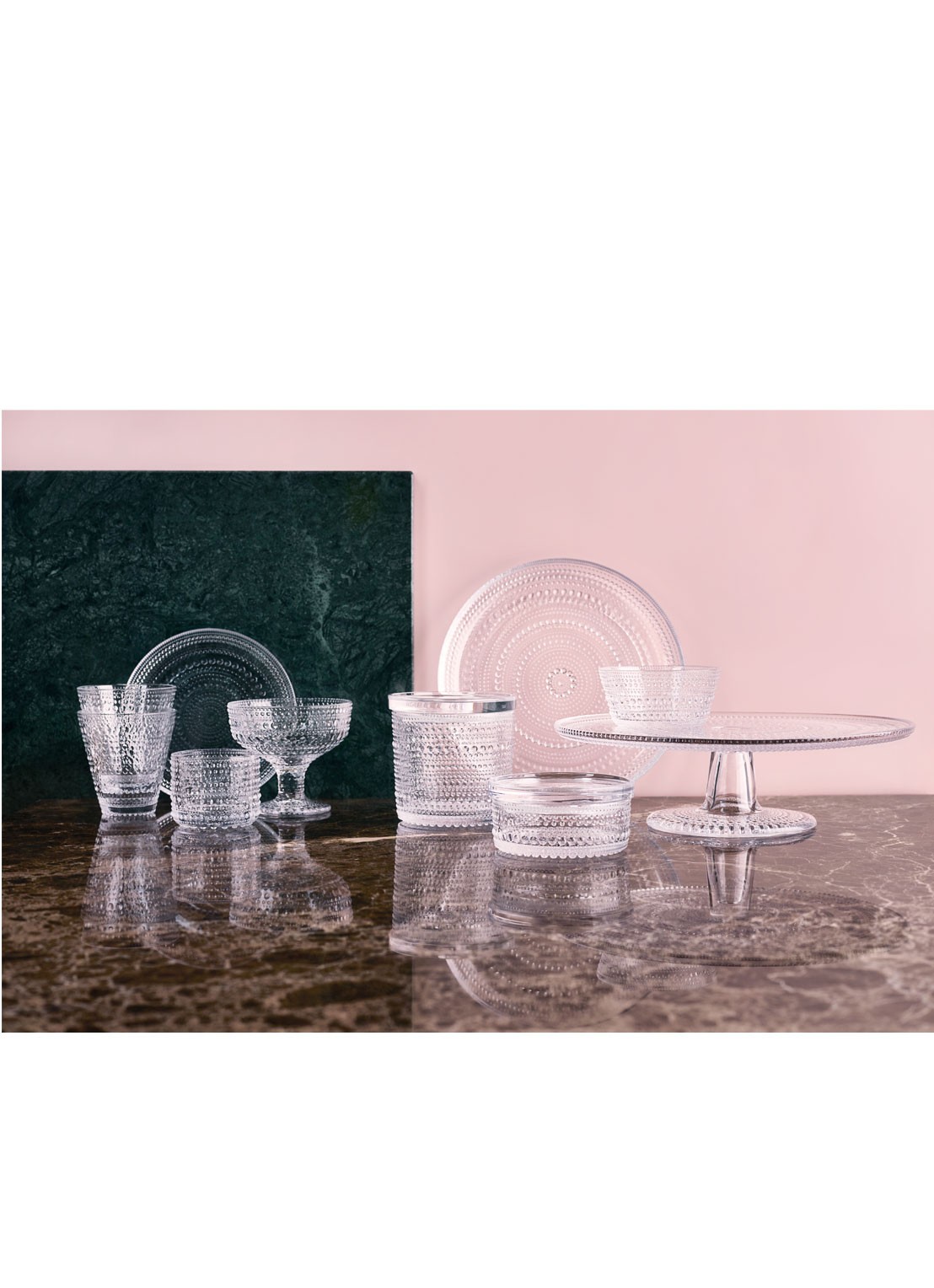 Iittala Gebaksbordje 17 cm - voorkant 2 transparant