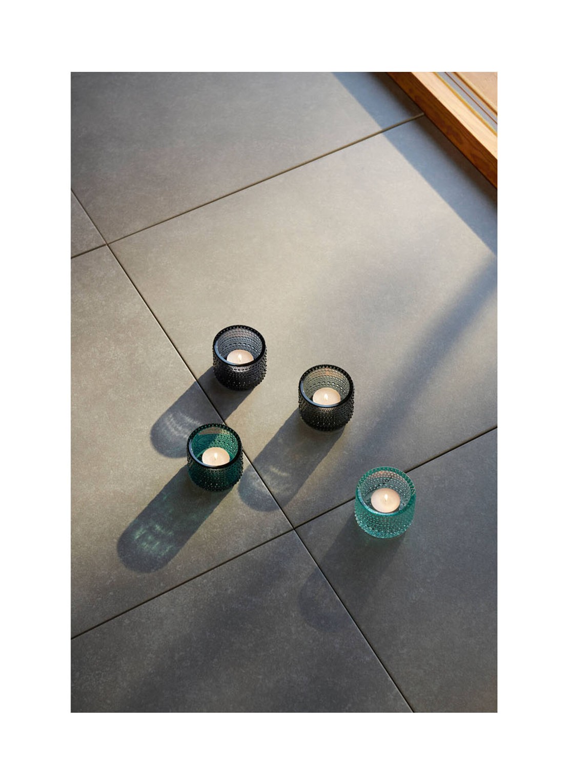 Iittala Kastehelmi waxinelichthouder 6,4 cm - voorkant 2 blauw