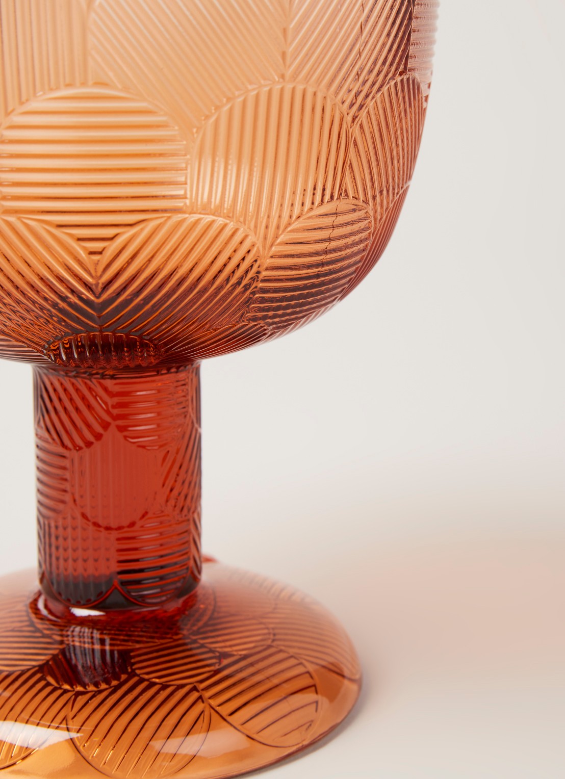 Iittala Miranda schaal op voet 11,5 cm - detail 3 oranje