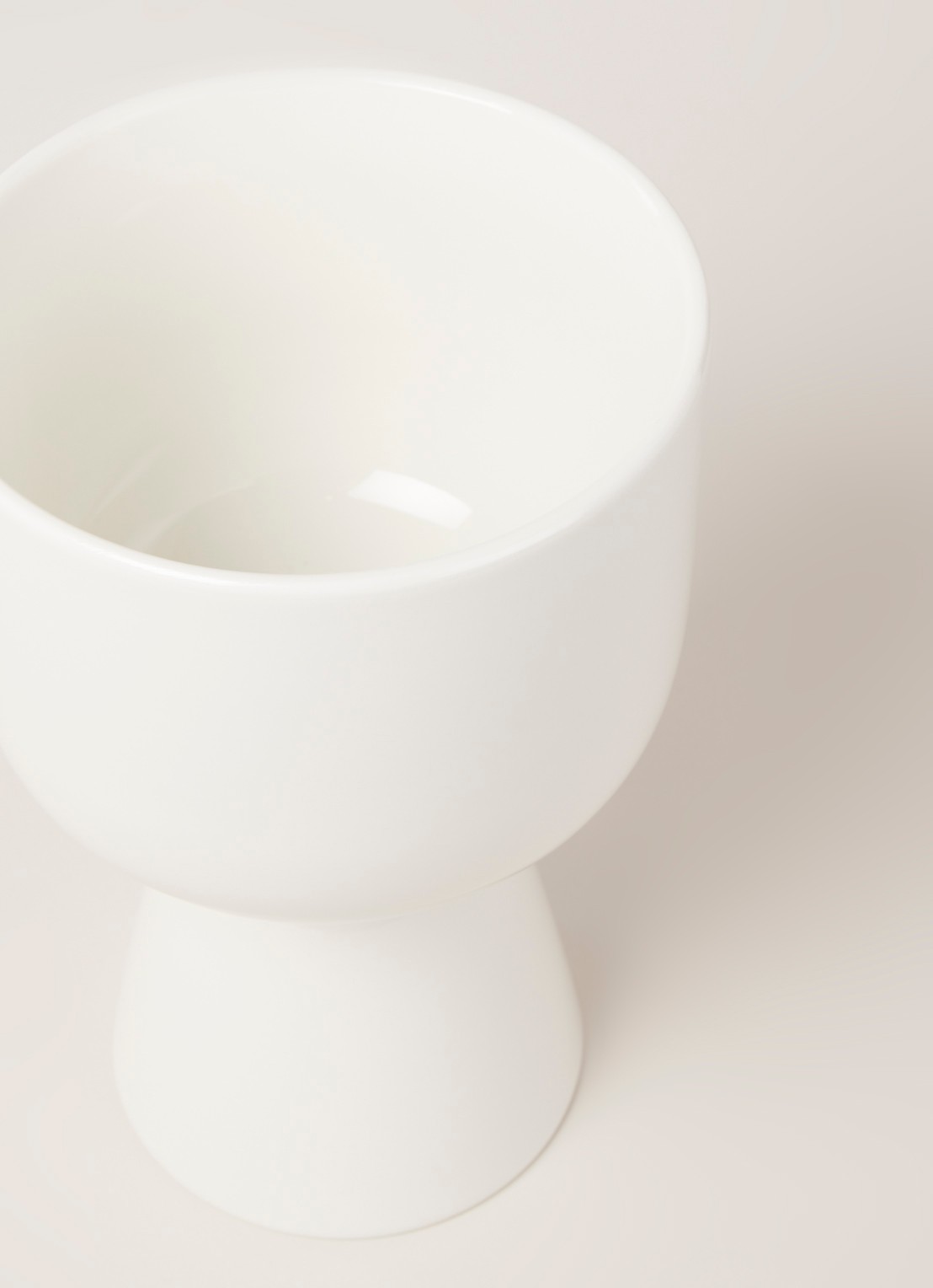 Iittala Nappula bloempot van keramiek voor binnen Ø15,5 cm - detail wit