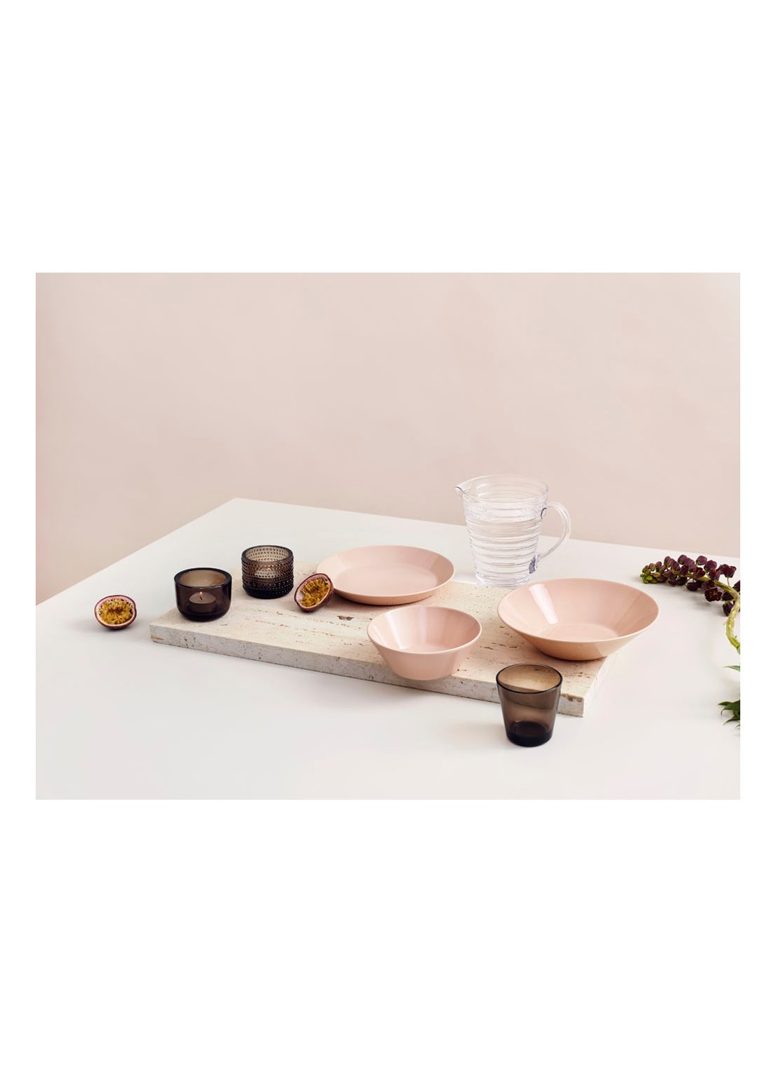 Iittala Ontbijtbord 21 cm  - voorkant 5 roze