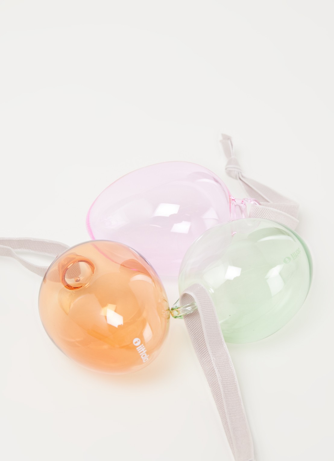 Iittala Paasornament 7,5 cm set van 3  - detail 3 multicolor