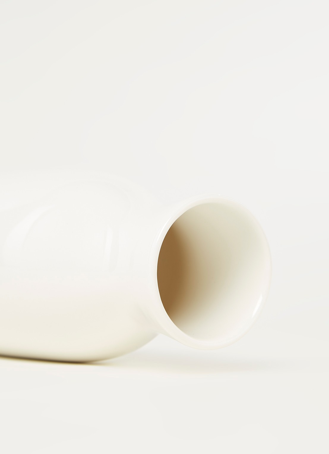 Iittala Raami karaf 40 cl - detail 3 wit