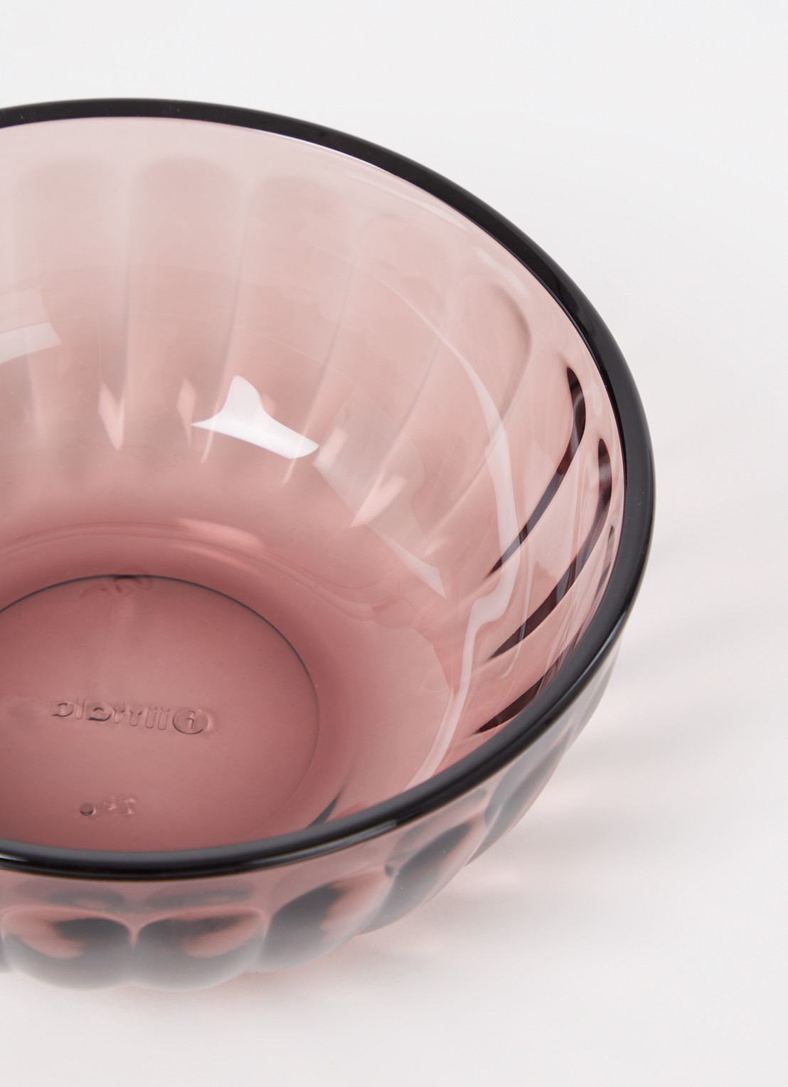 Iittala Raami kom 12,5 cm - detail bordeauxrood