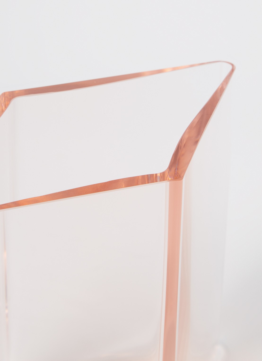 Iittala Ruutu vaas 18 cm - detail zalmroze