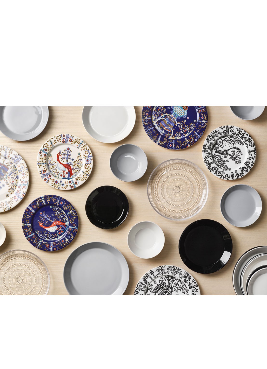 Iittala Teema gebaksbordje 17 cm - voorkant 2 diepzwart