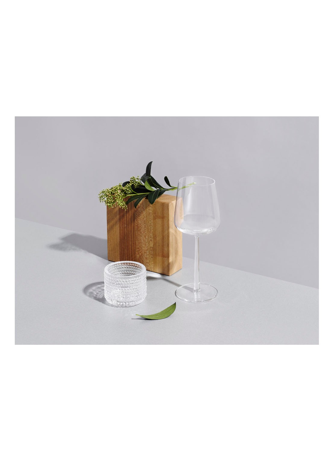 Iittala Witte wijnglas 33 cl set van 2 - voorkant 2 transparant