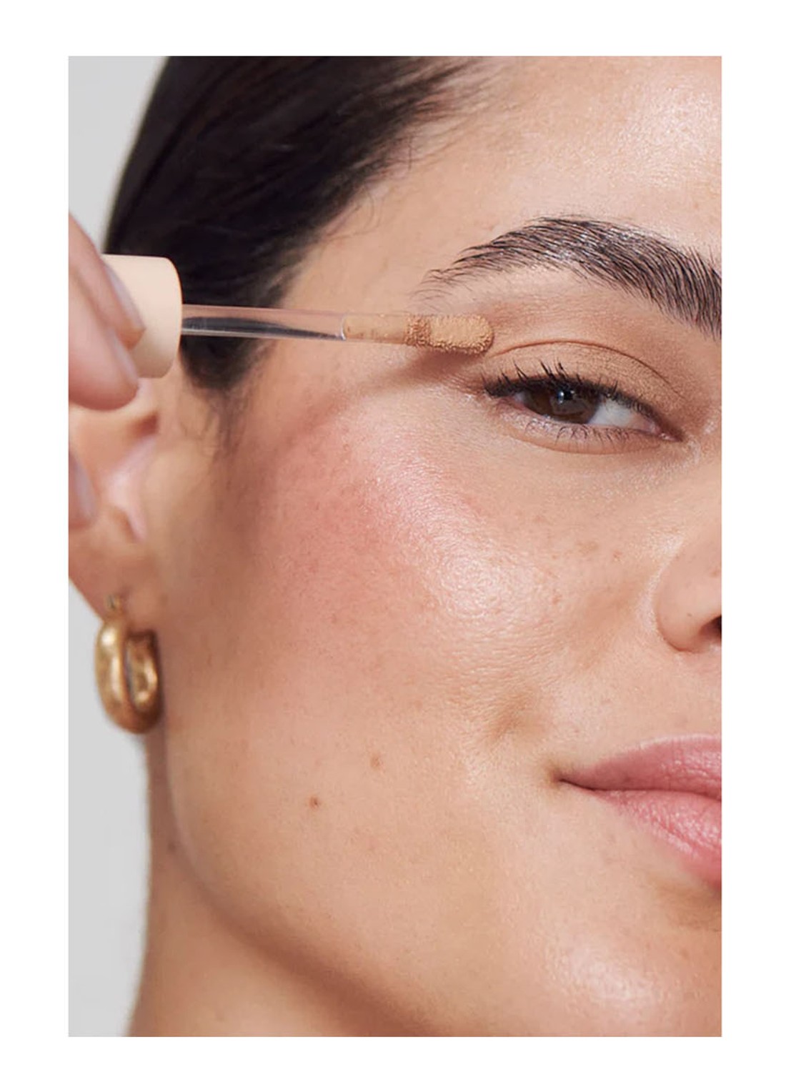 ILIA Beauty Liquid Powder Matte Eye Tint - vloeibare oogschaduw - detail 5 adobe