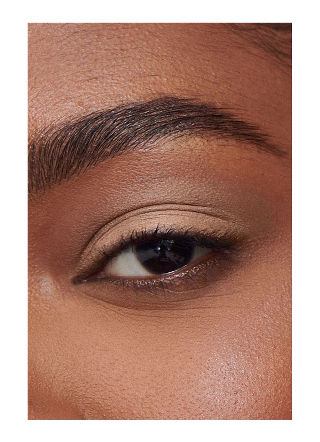 ILIA Beauty Liquid Powder Matte Eye Tint - vloeibare oogschaduw - detail 6 adobe