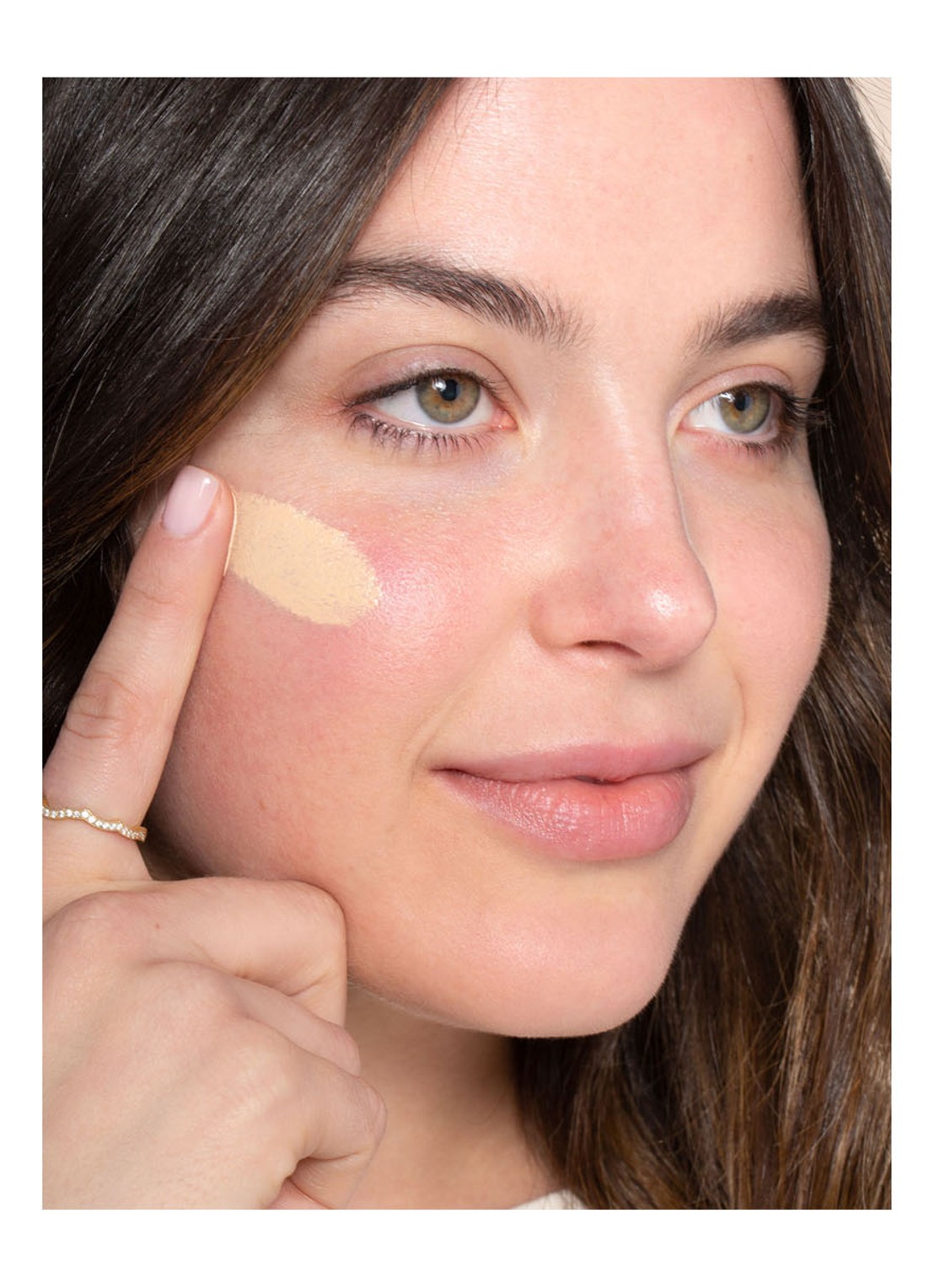 ILIA Beauty Super Serum Skin Tint Broad Spectrum SPF30 - getint serum - detail 3 balos - st3