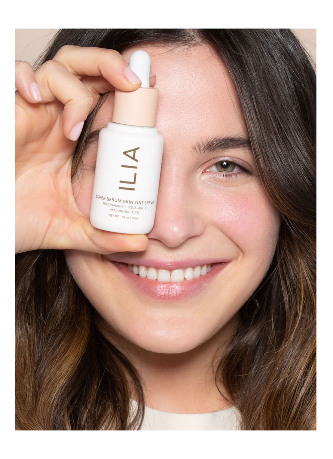ILIA Beauty Super Serum Skin Tint Broad Spectrum SPF30 - getint serum - detail 5 balos - st3