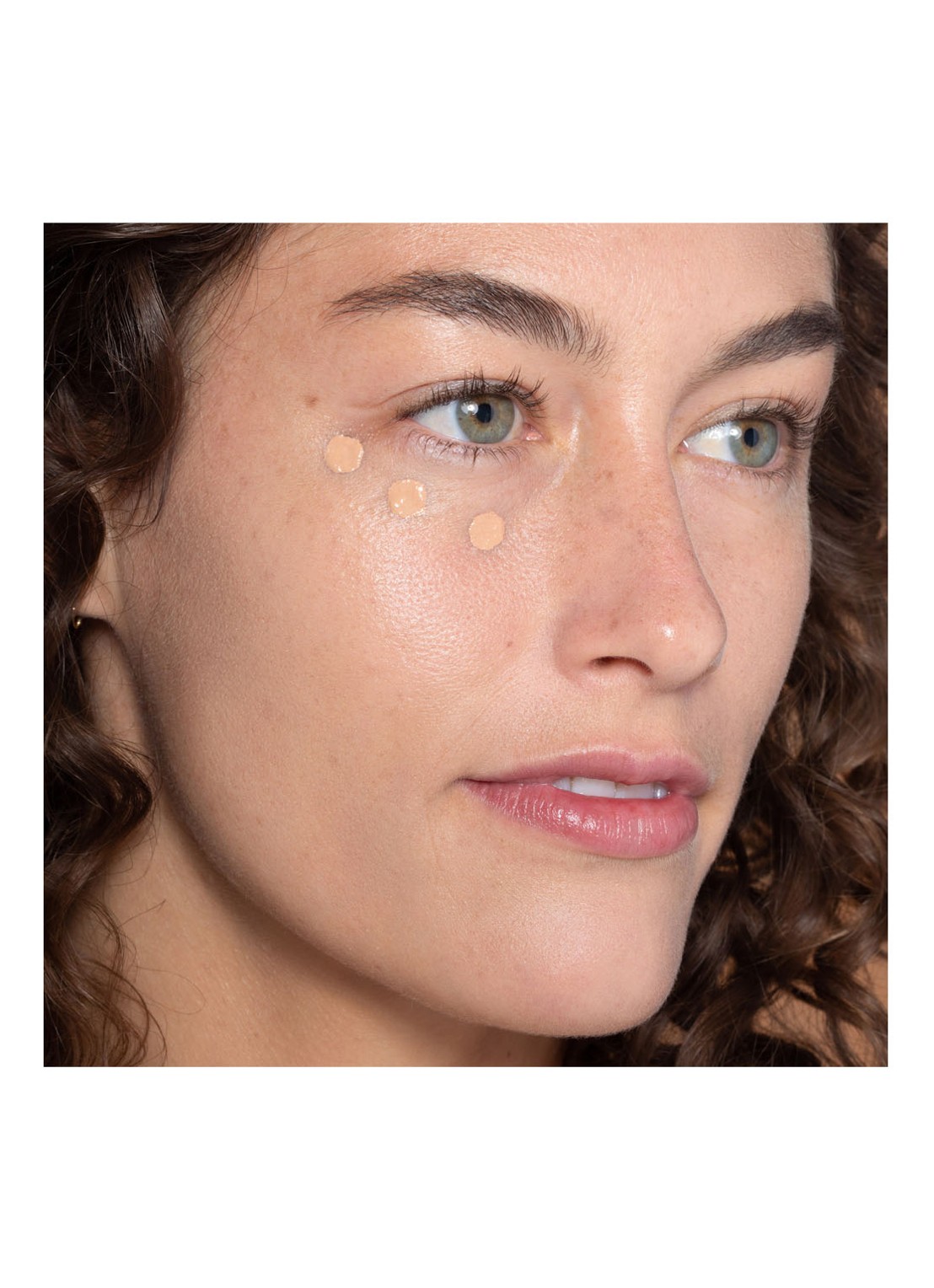 ILIA Beauty True Skin Serum Concealer - detail 4 lotus - tssc-2.5
