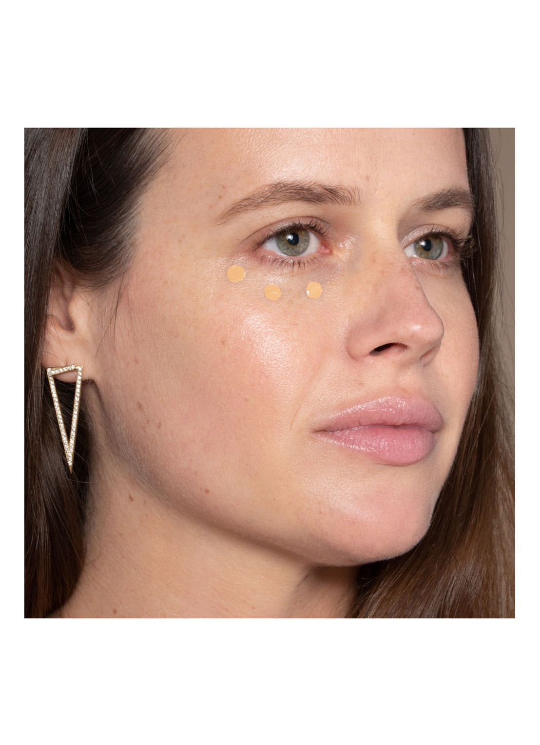 ILIA Beauty True Skin Serum Concealer - detail 5 kava - tssc-03