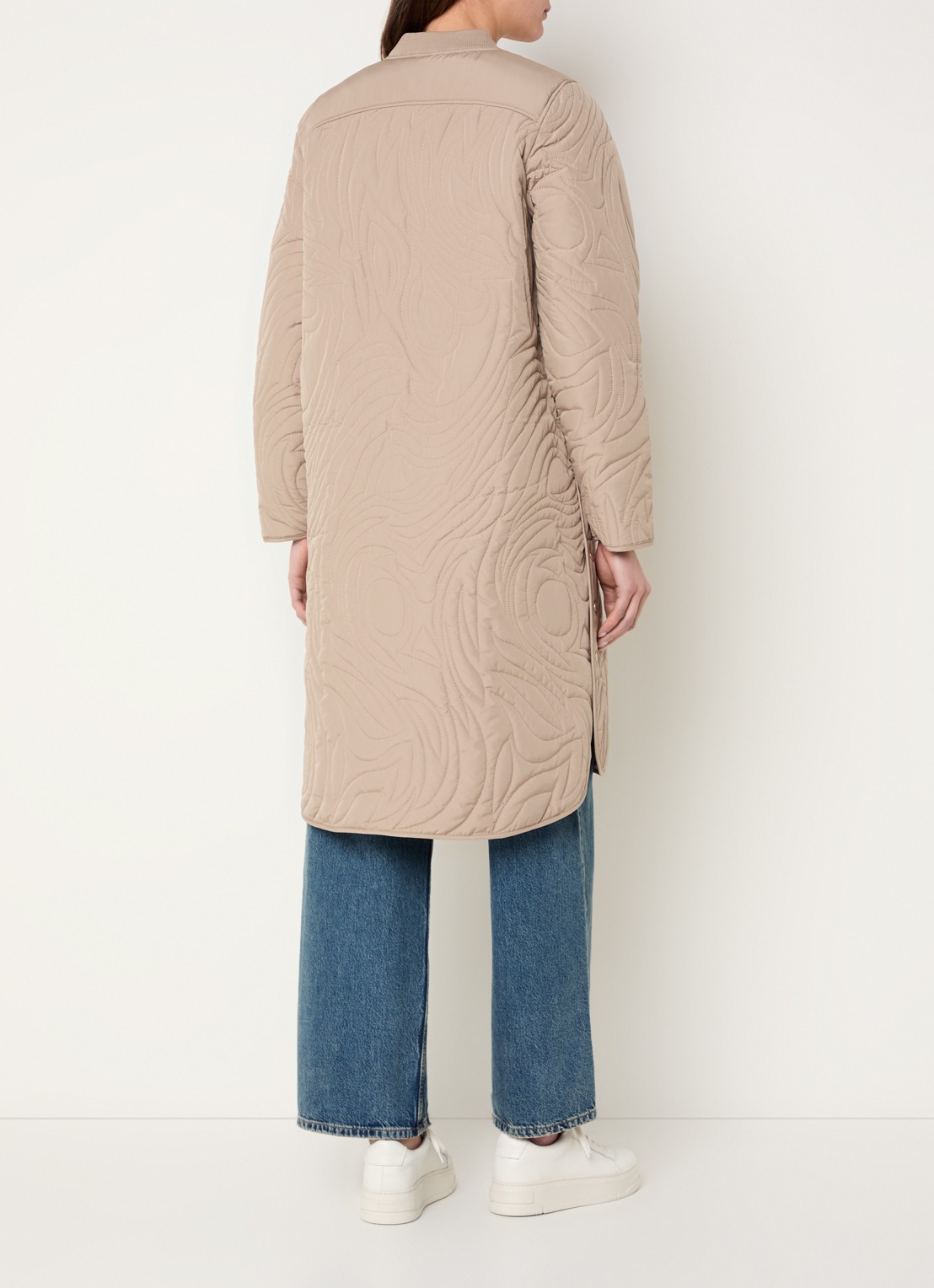 Ilse Jacobsen Gewatteerde jas met quilt patroon en steekzakken - achterkant 4 donkerbeige