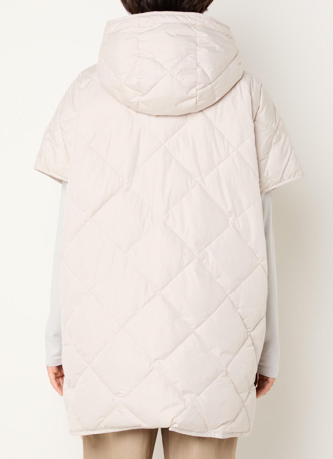 Ilse Jacobsen Longline jack met quiltpatroon - achterkant 3 gebroken wit
