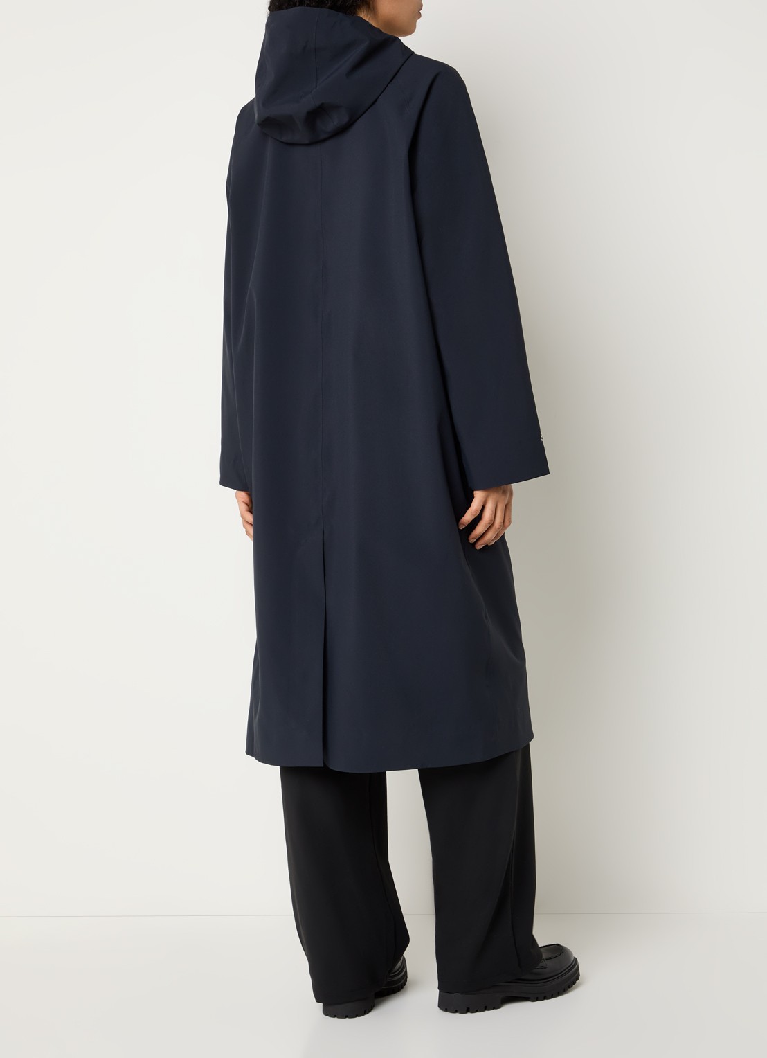 Ilse Jacobsen Parka met klepzakken - achterkant 2 indigo