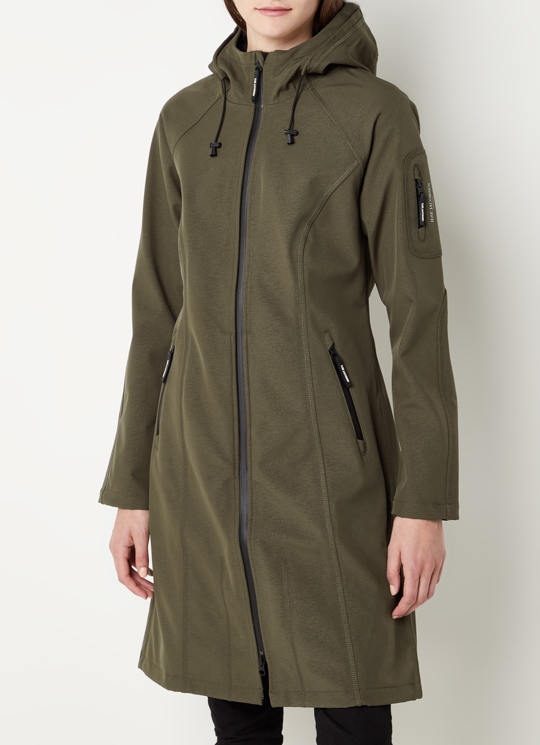 Ilse Jacobsen Rain37L softshell regenjas met gesealde rits  - detail 4 donkergroen