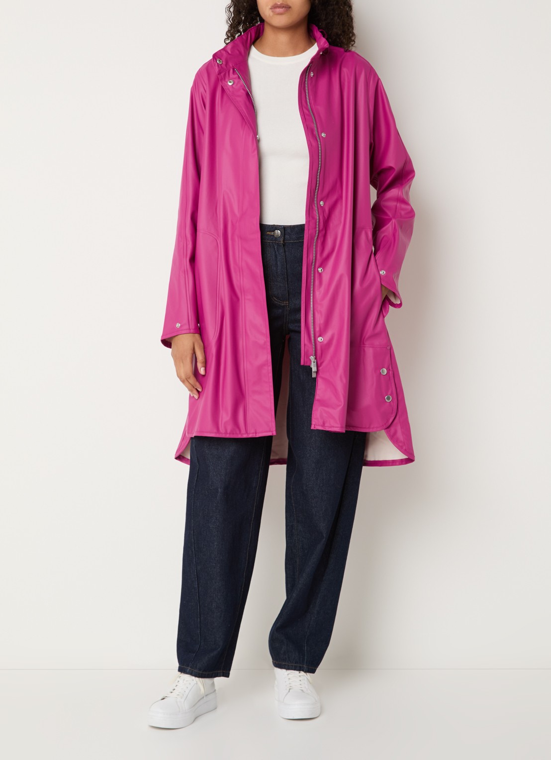 Ilse Jacobsen Regenjas met capuchon en steekzakken - voorkant 3 fuchsia