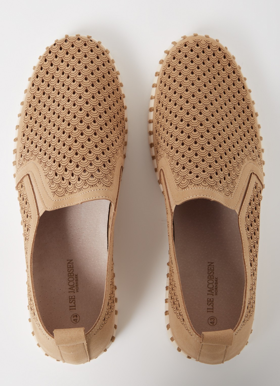 Ilse Jacobsen Tulip slip-on met cut-out detail - detail 3 camel
