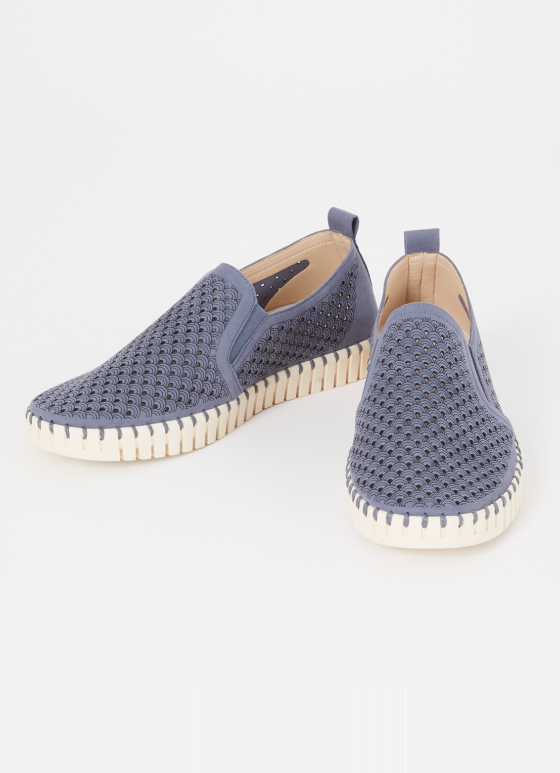 Ilse Jacobsen Tulip slip-on met cut-out detail - detail 3 staalblauw
