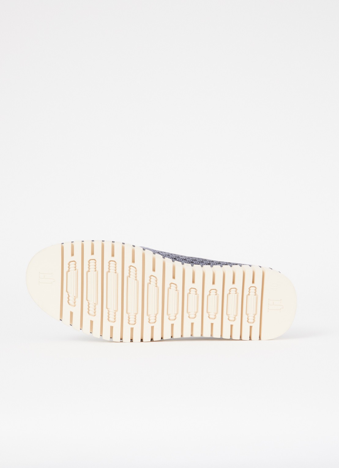 Ilse Jacobsen Tulip slip-on met cut-out detail - detail 5 staalblauw