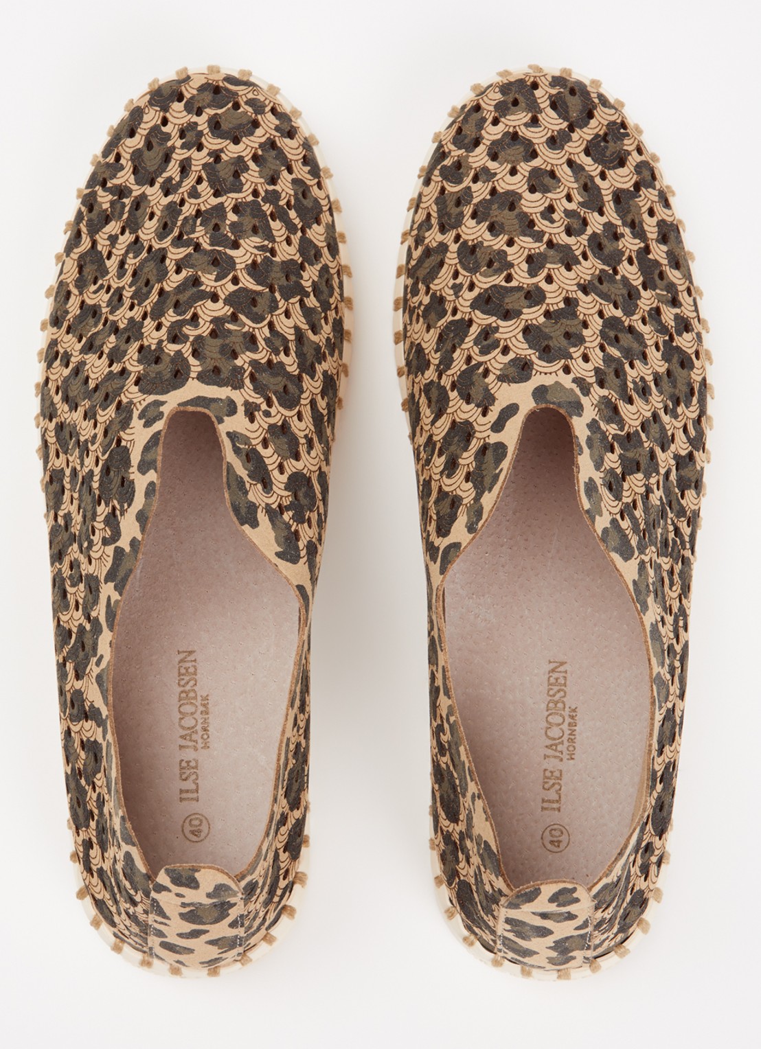 Ilse Jacobsen Tulip slip-on met panterprint - detail 4 beige