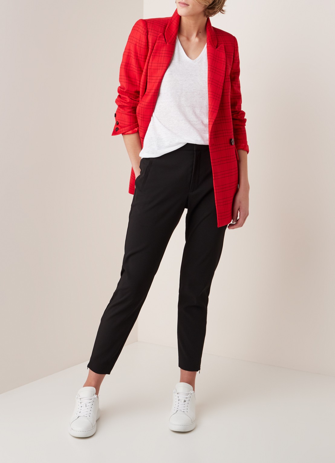 InWear Faylinn semi-transparant T-shirt van linnen - voorkant 2 wit