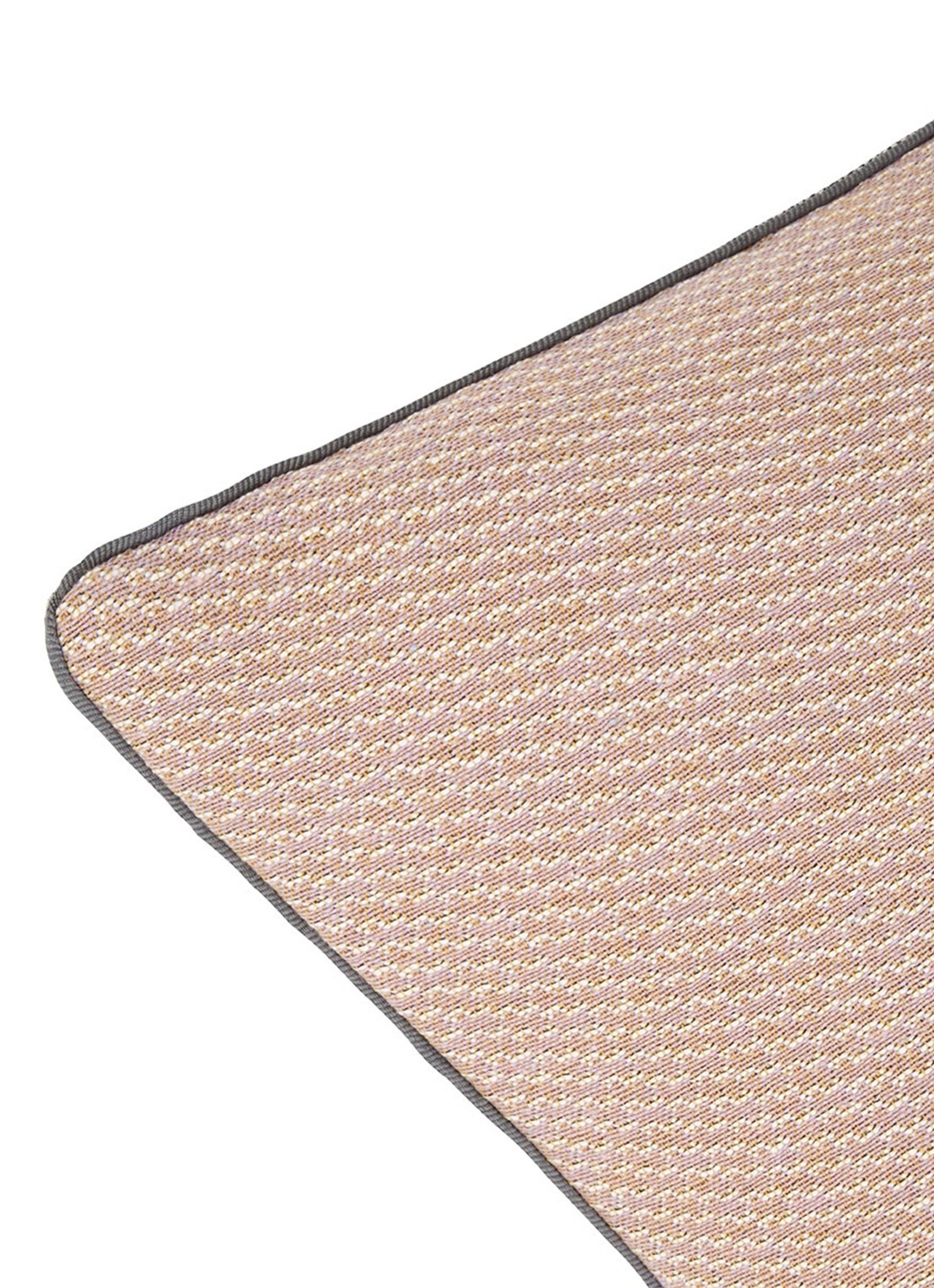 Iosis Matcha sierkussenhoes 45 x 45 cm - detail 3 beige