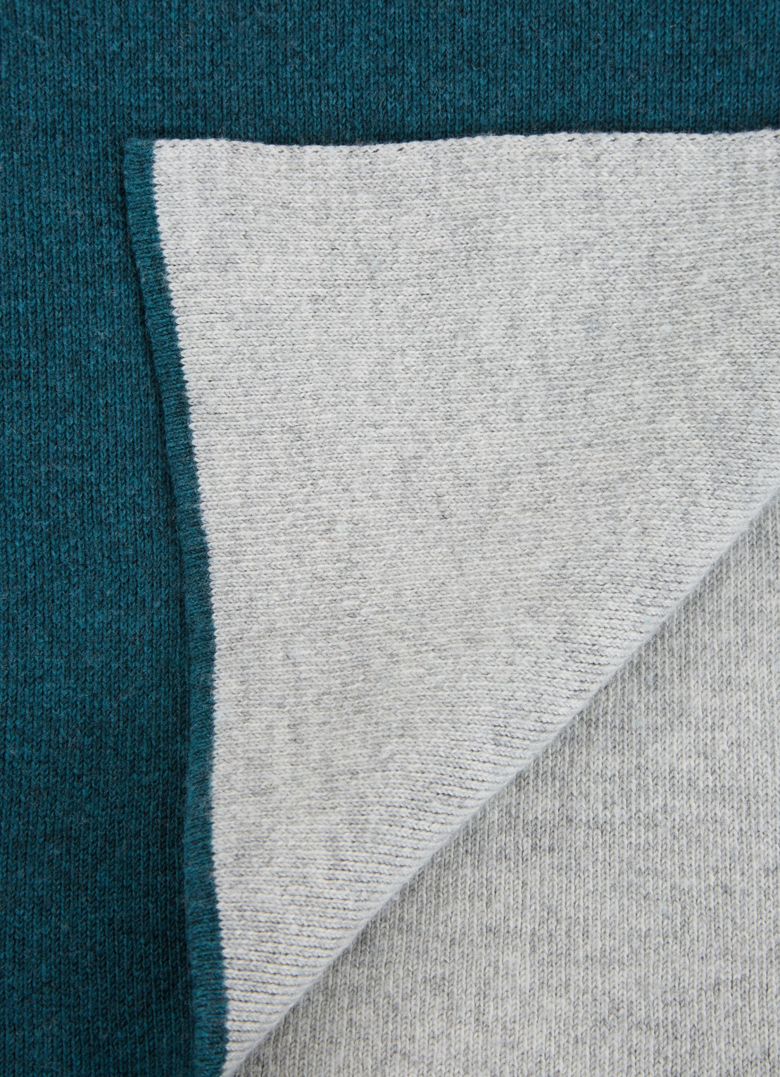Iosis Verso plaid in wolblend 130 x 170 cm - detail 3 groen
