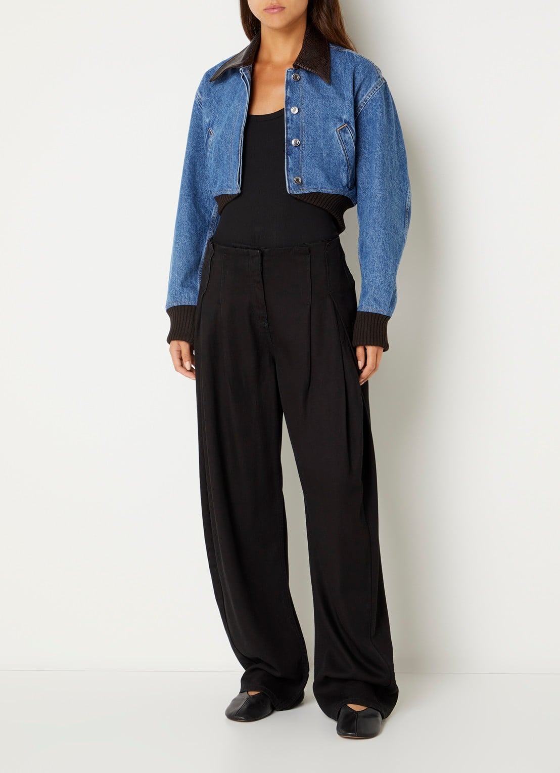 IRO Audace cropped jack van denim met steekzakken - voorkant 2 indigo