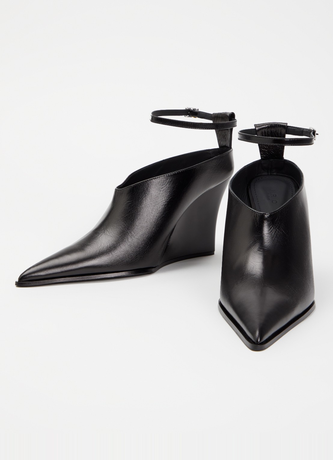 IRO Fauve pump van leer - detail 2 zwart
