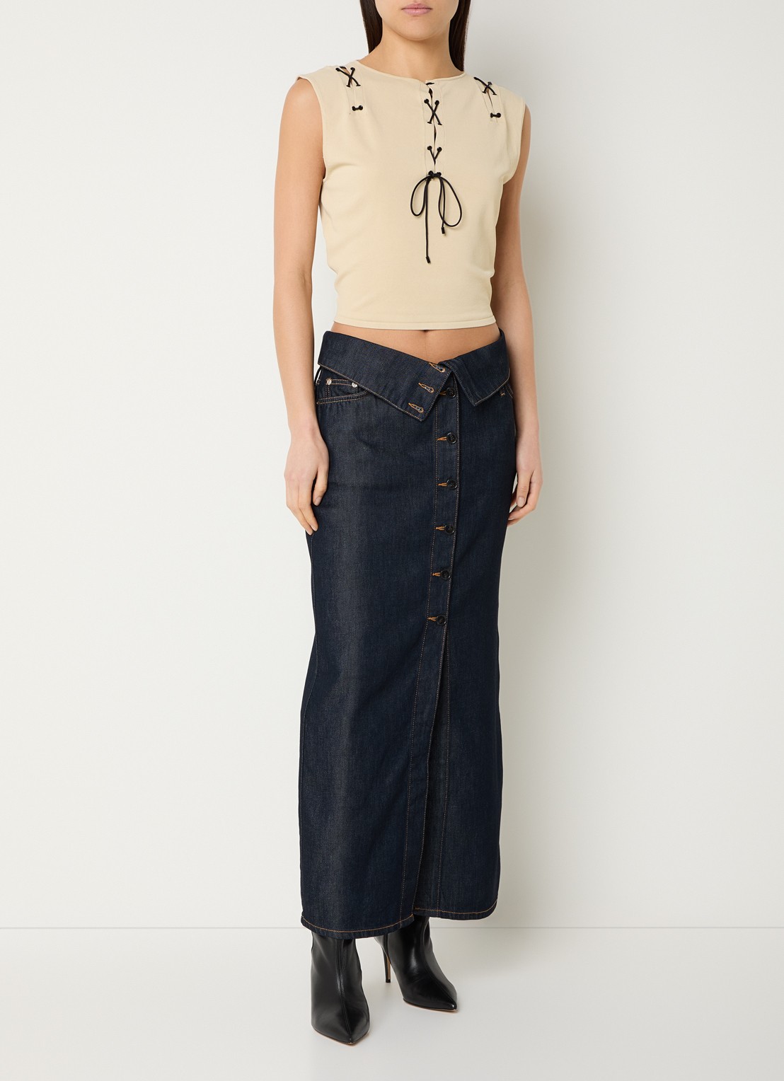 IRO Felicine crop top met rijgdetail - voorkant 4 beige