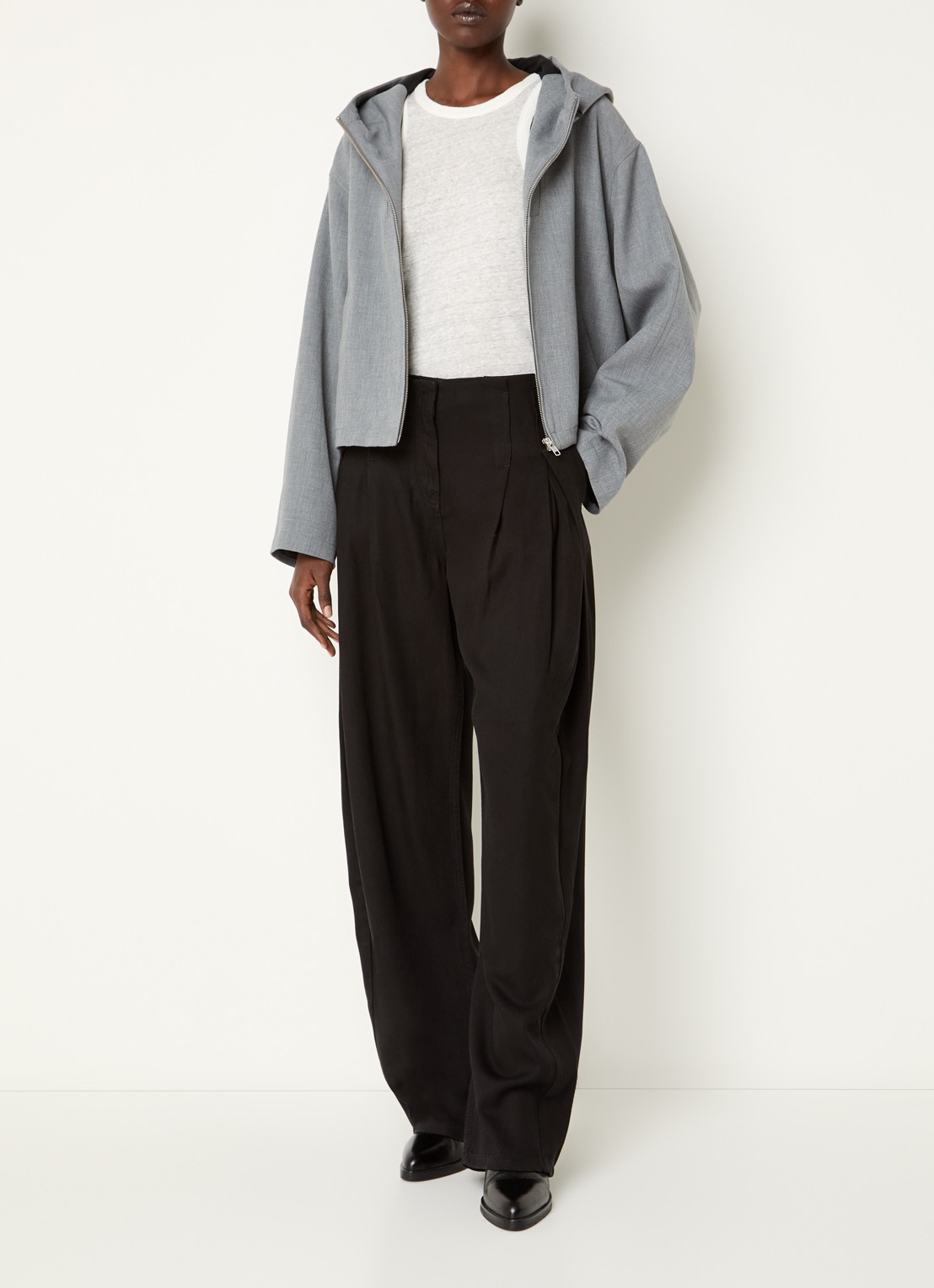 IRO Flowy high waist loose fit jeans met plooidetail - voorkant 3 zwart