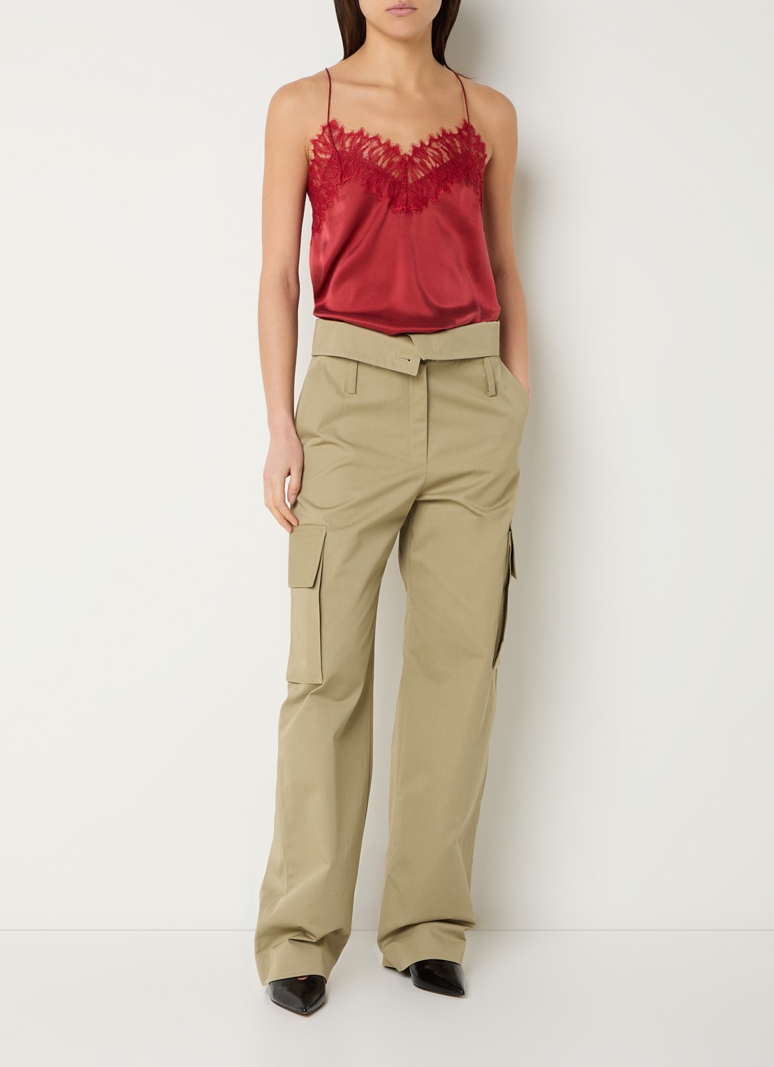 IRO Indra high waist loose fit cargobroek met steekzakken - voorkant 3 olijfgroen