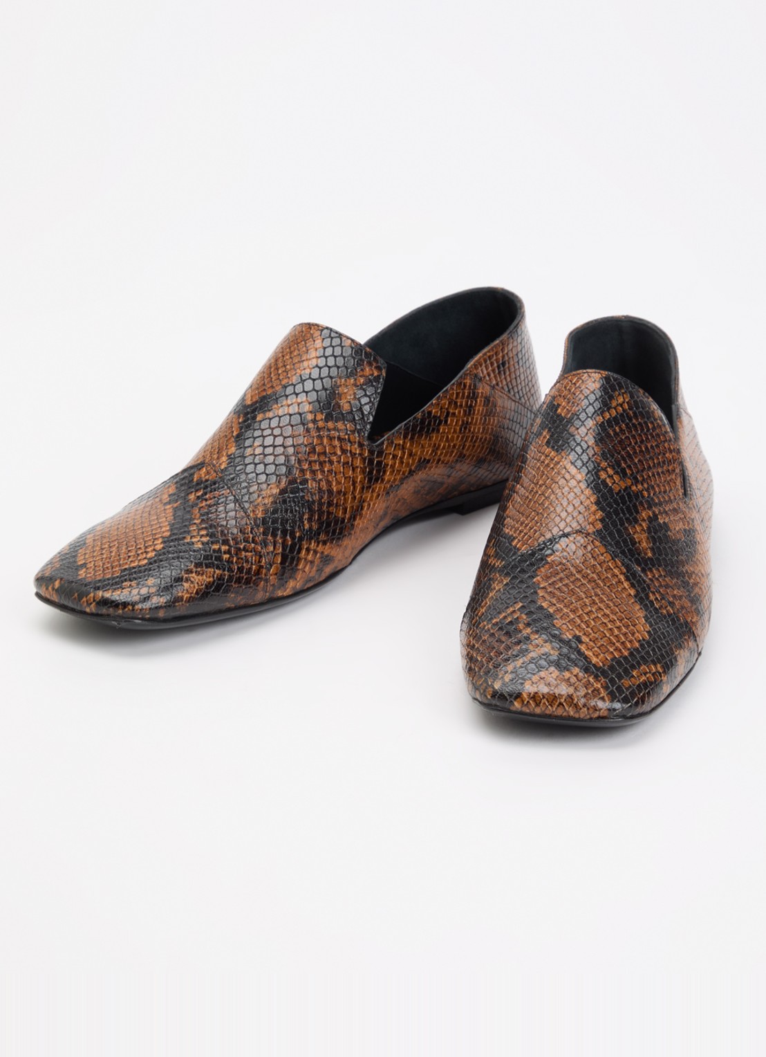 IRO Loafer van geitenleer met slangenprint - detail 2 bruin