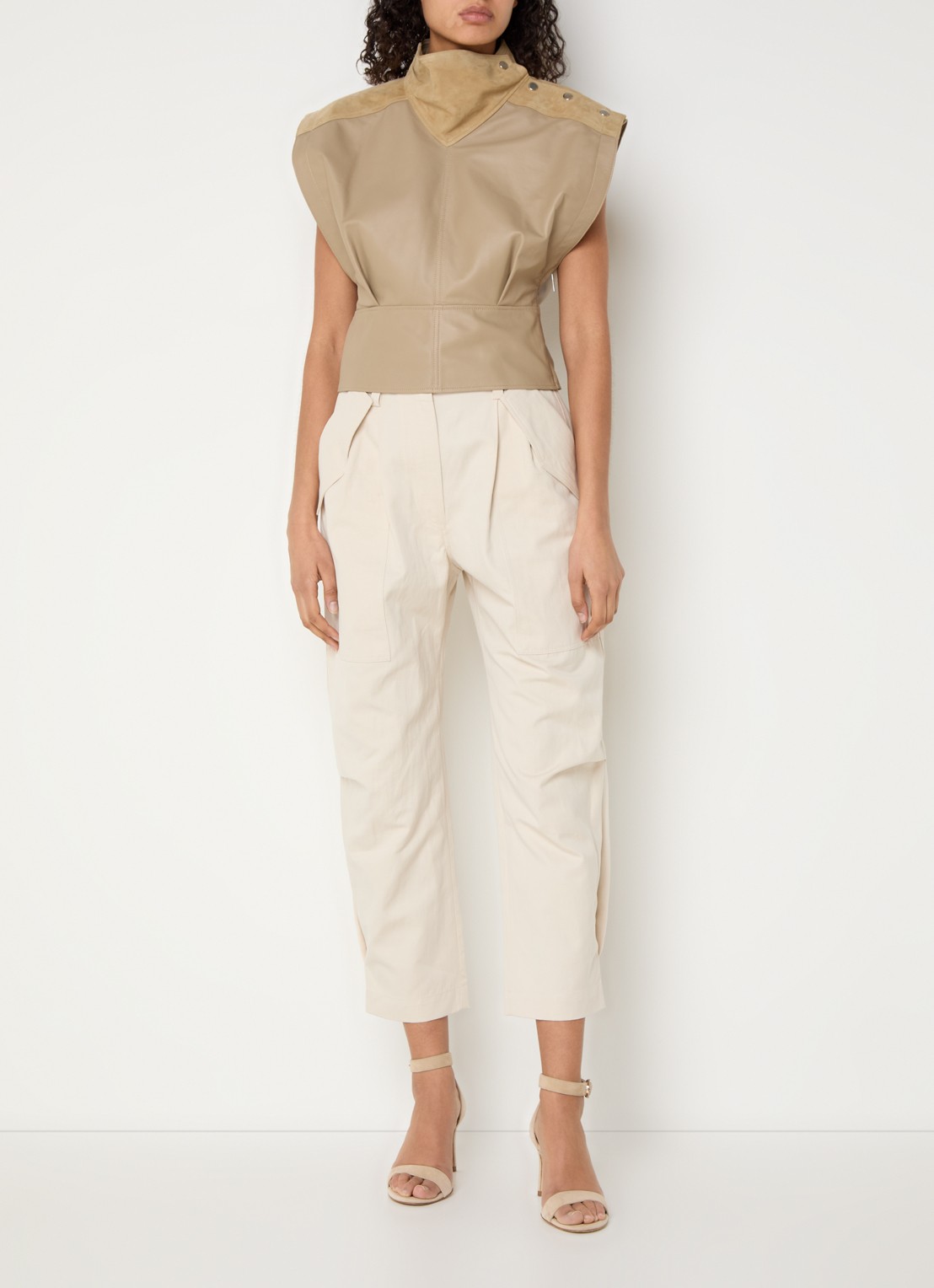 IRO Natsa high waist straight fit chino in linnenblend met steekzakken - voorkant 3 creme