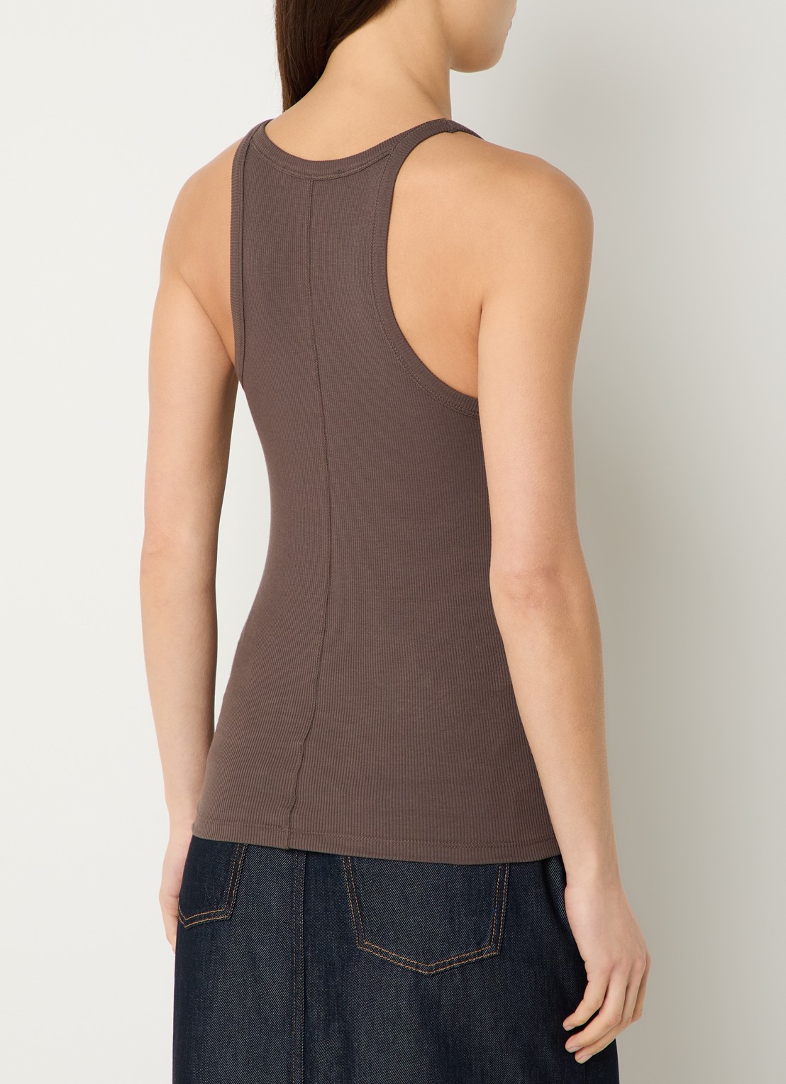 IRO Palisso top met ribstructuur - achterkant 3 bruin