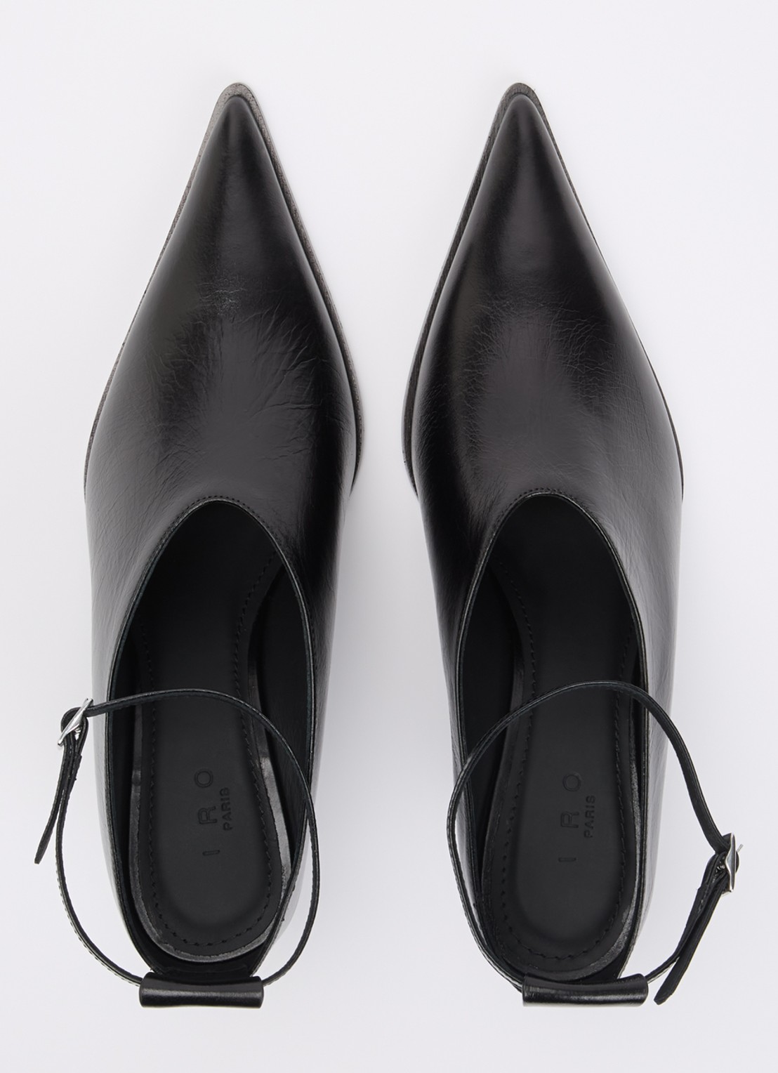 IRO Pump van leer - detail 4 zwart