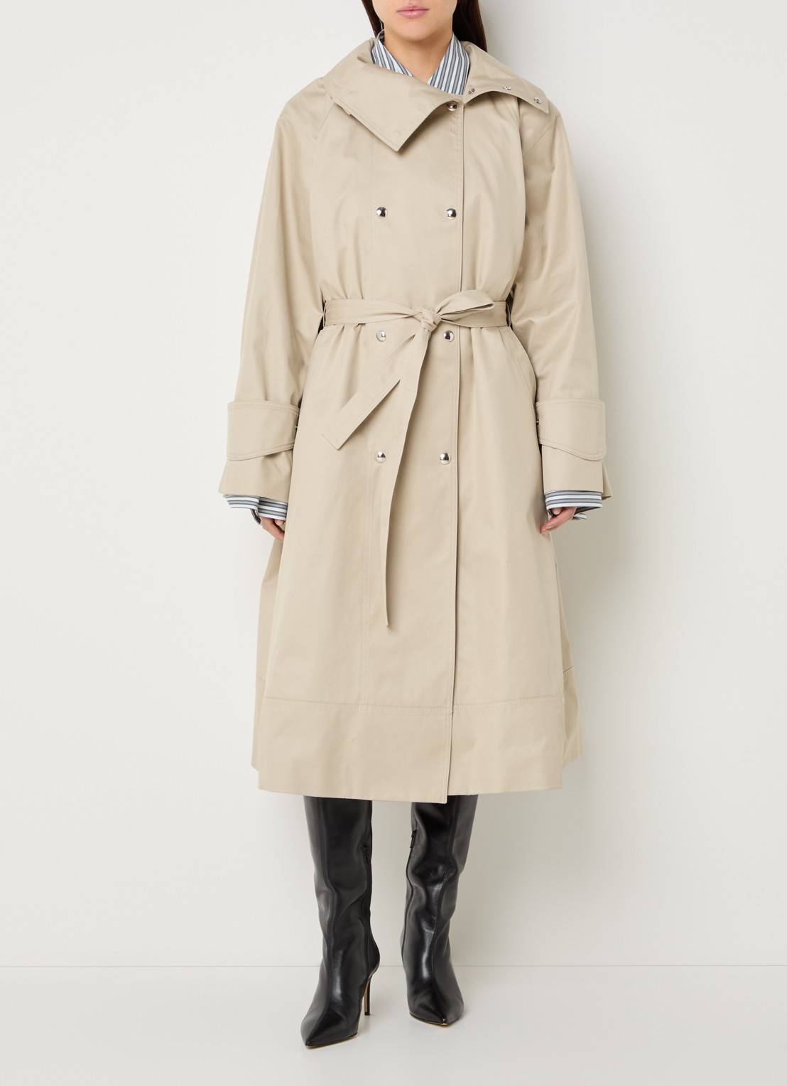 IRO Ranka trenchcoat met steekzakken en strikceintuur - voorkant 4 beige