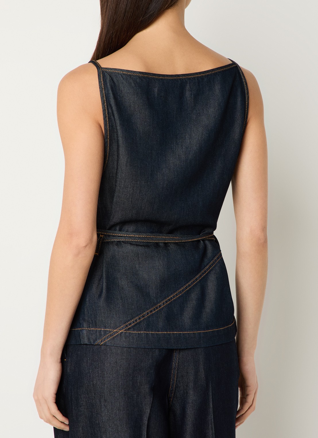 IRO Renata top van chambray met strikceintuur - achterkant indigo
