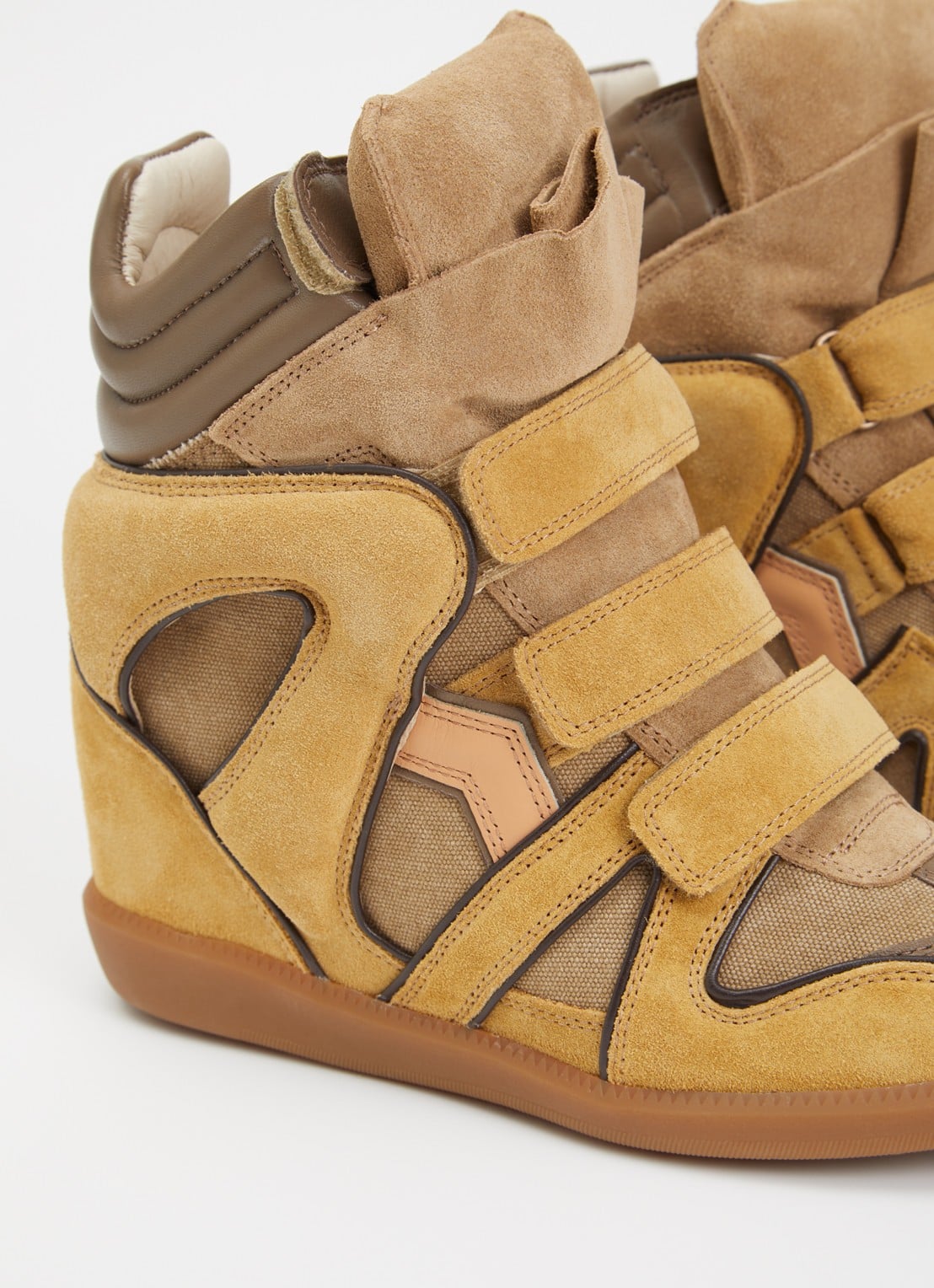 Isabel Marant Bekett sneakerwedge van kalfssuède - detail 3 khaki