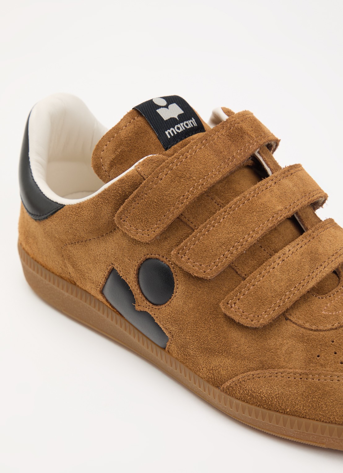 Isabel Marant Beth sneakers van suéde met logo  - detail cognac