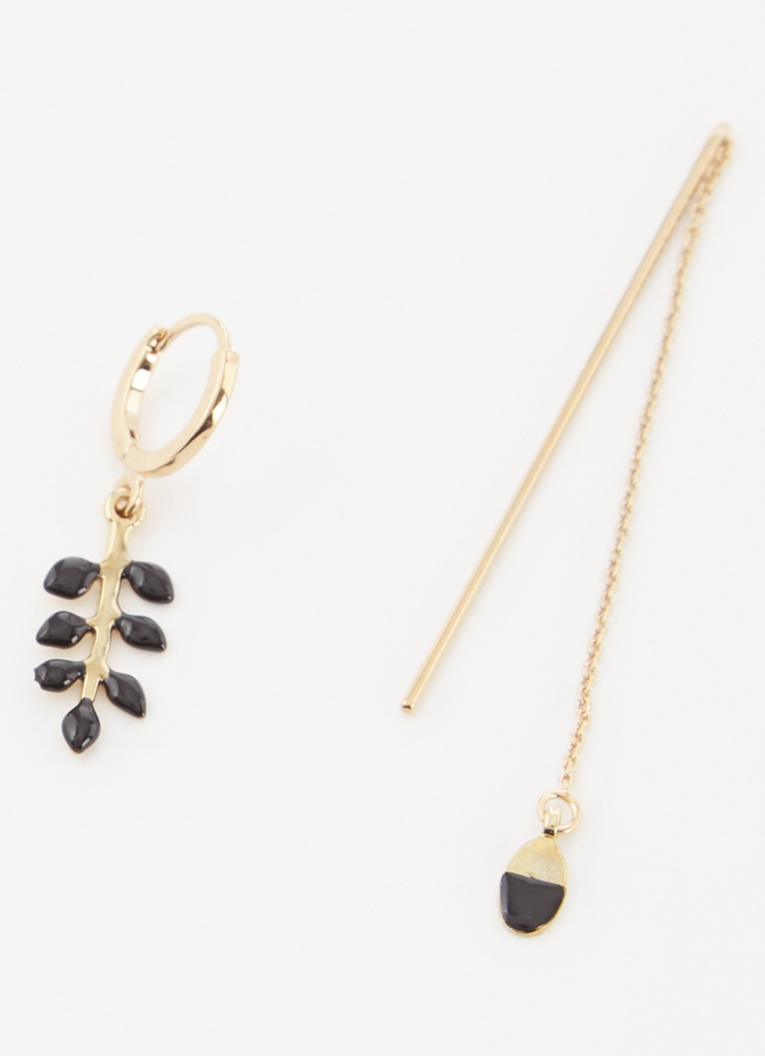 Isabel Marant Casablanca oorbellen met hanger - detail 3 goud