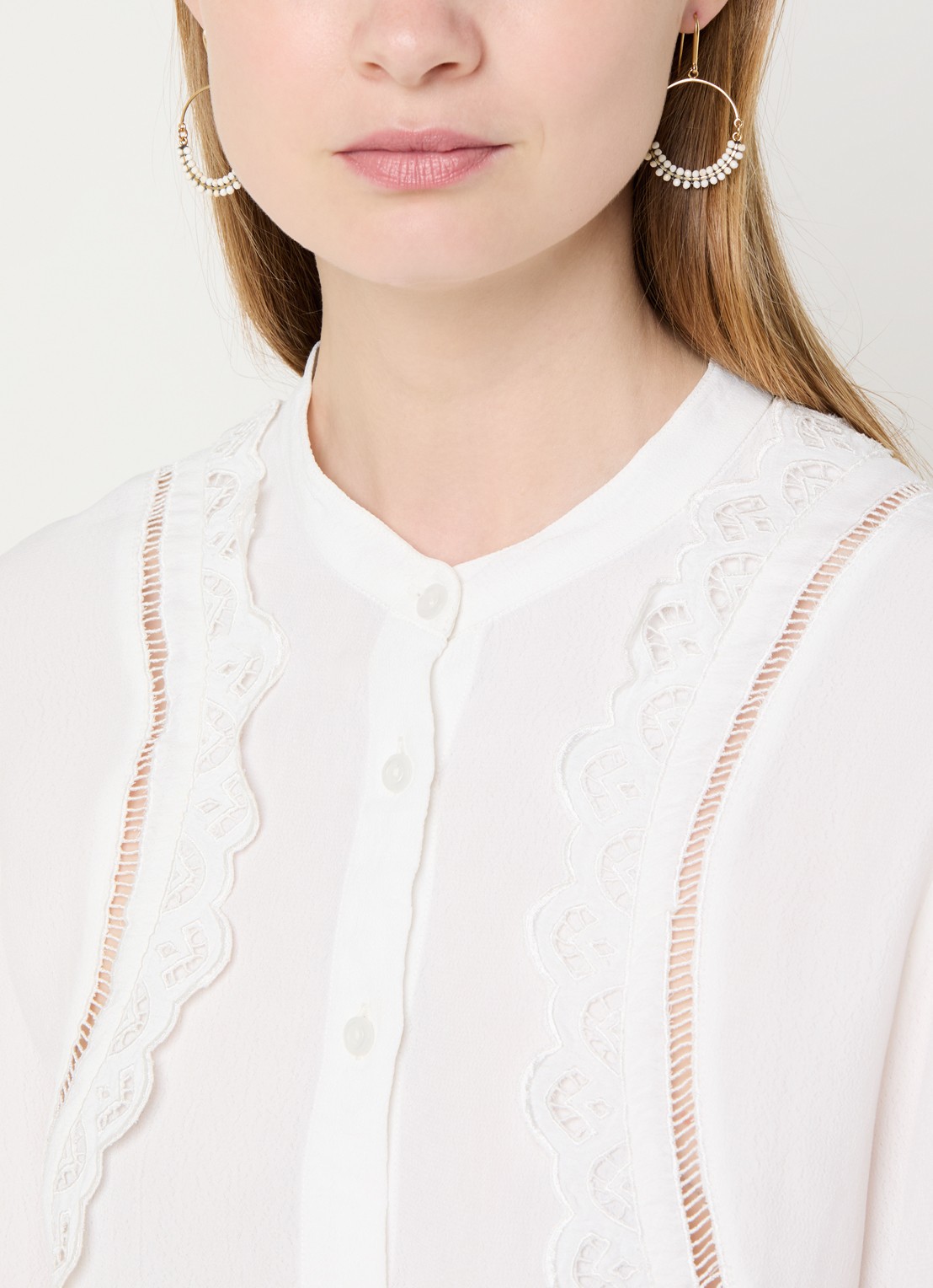 Isabel Marant Cesaria oorhangers - voorkant 3 gebroken wit