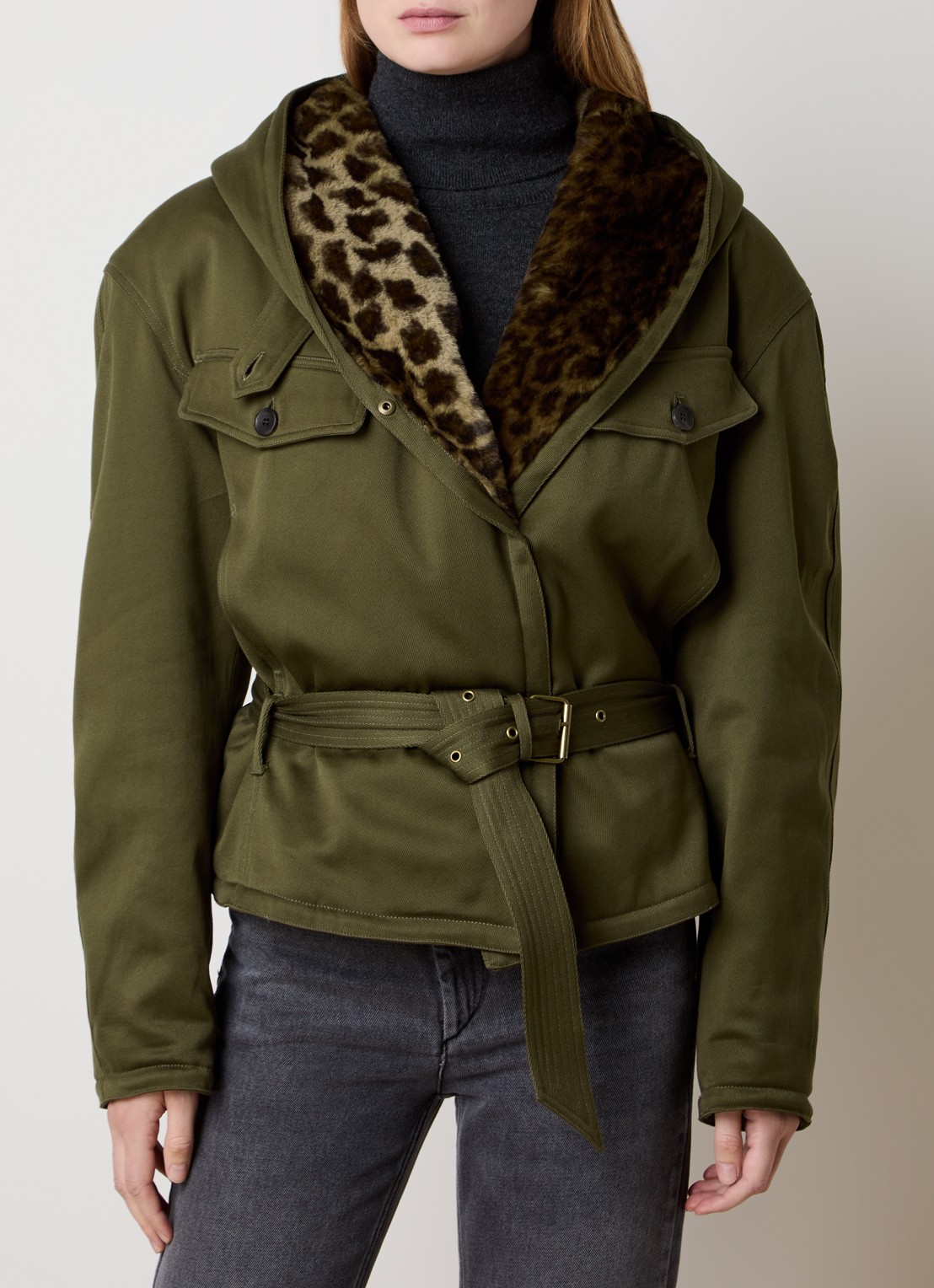 Isabel Marant Jerika jack met capuchon en ceintuur - detail 2 legergroen